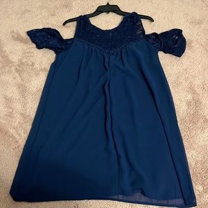 Off the shoulder short sleeve dress